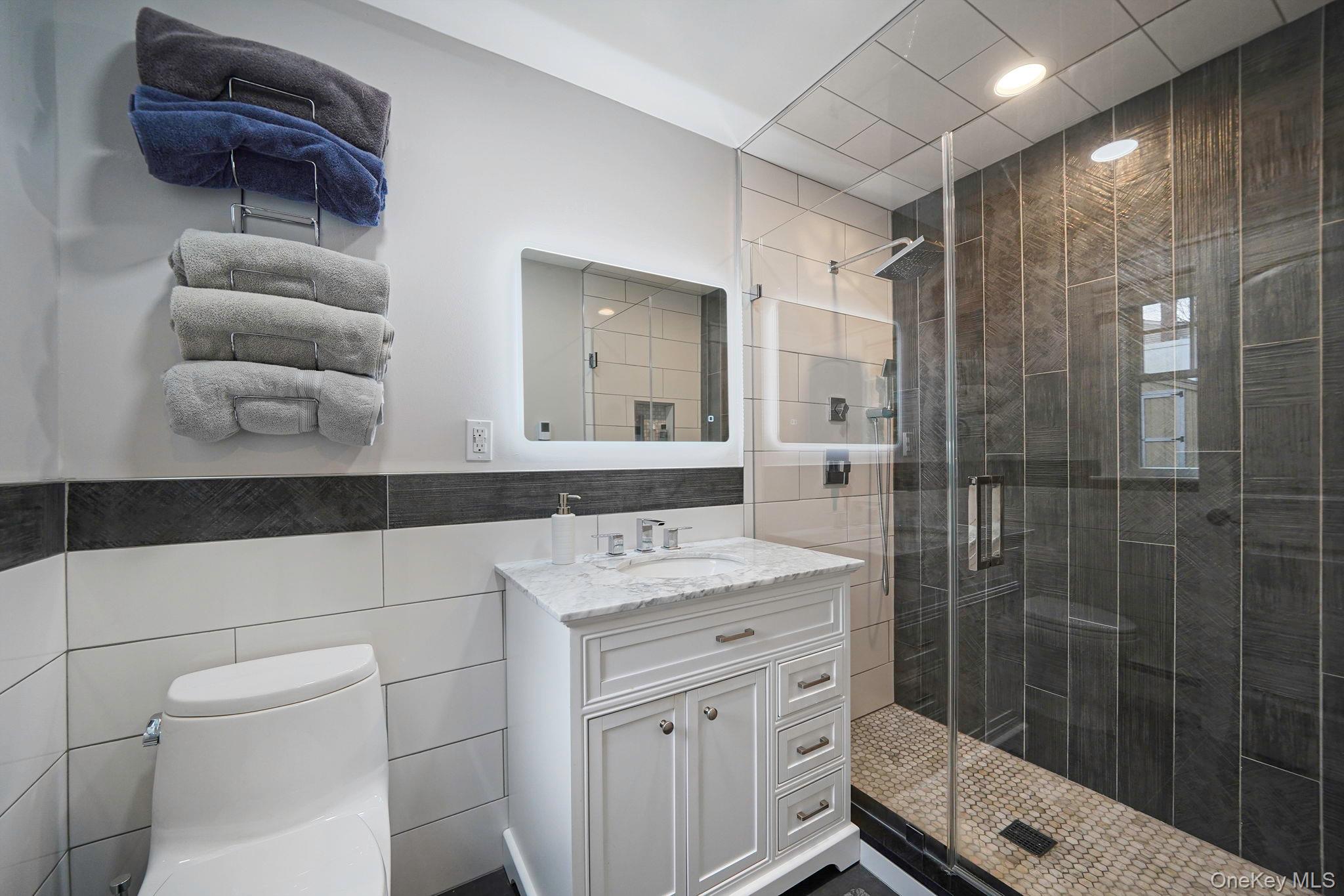 20 Tulip Road, Kings Park, NY 11754