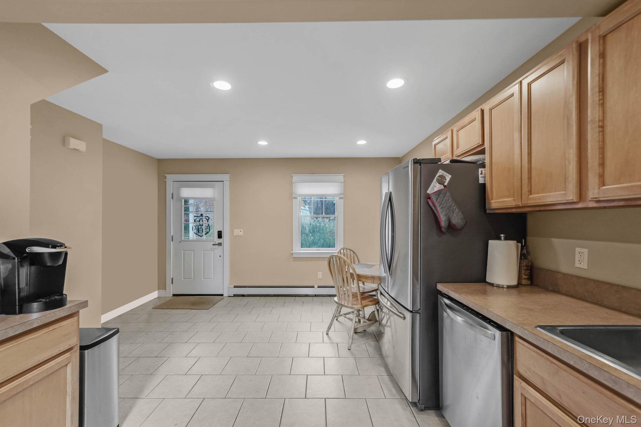 20 Tulip Road, Kings Park, NY 11754