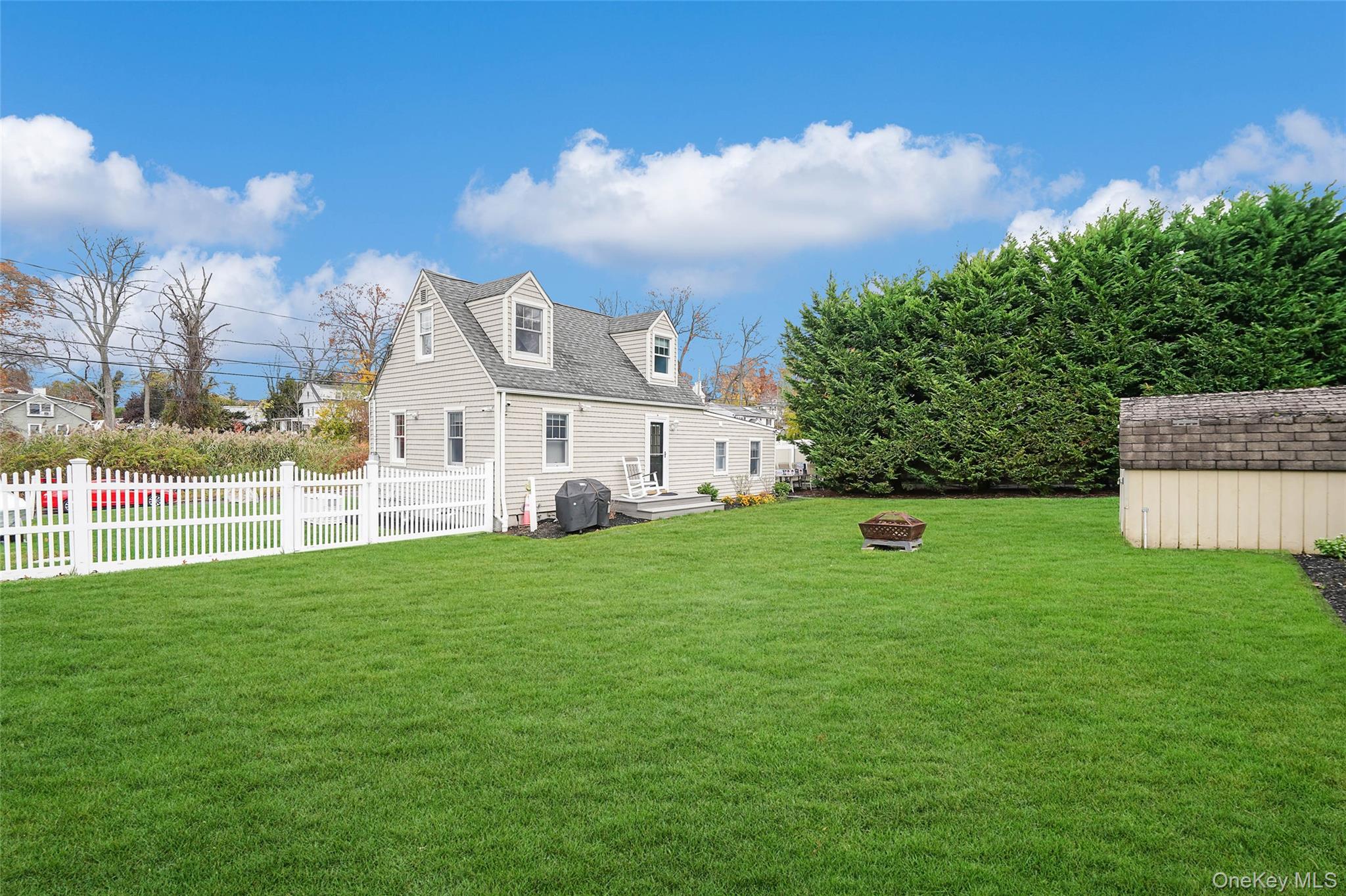 20 Tulip Road, Kings Park, NY 11754