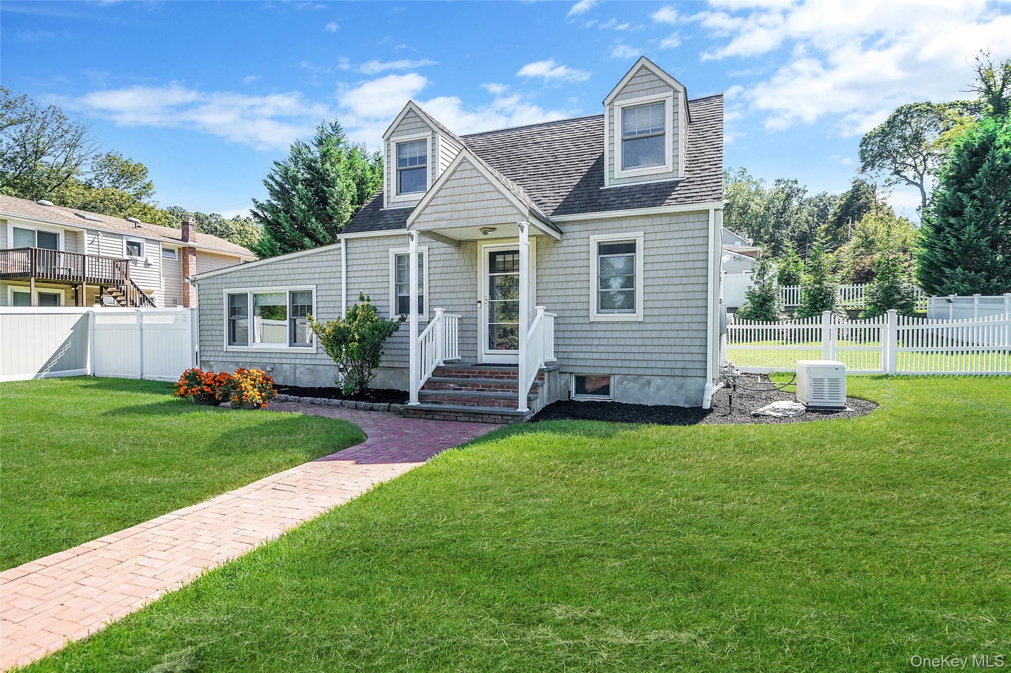 20 Tulip Road, Kings Park, NY 11754