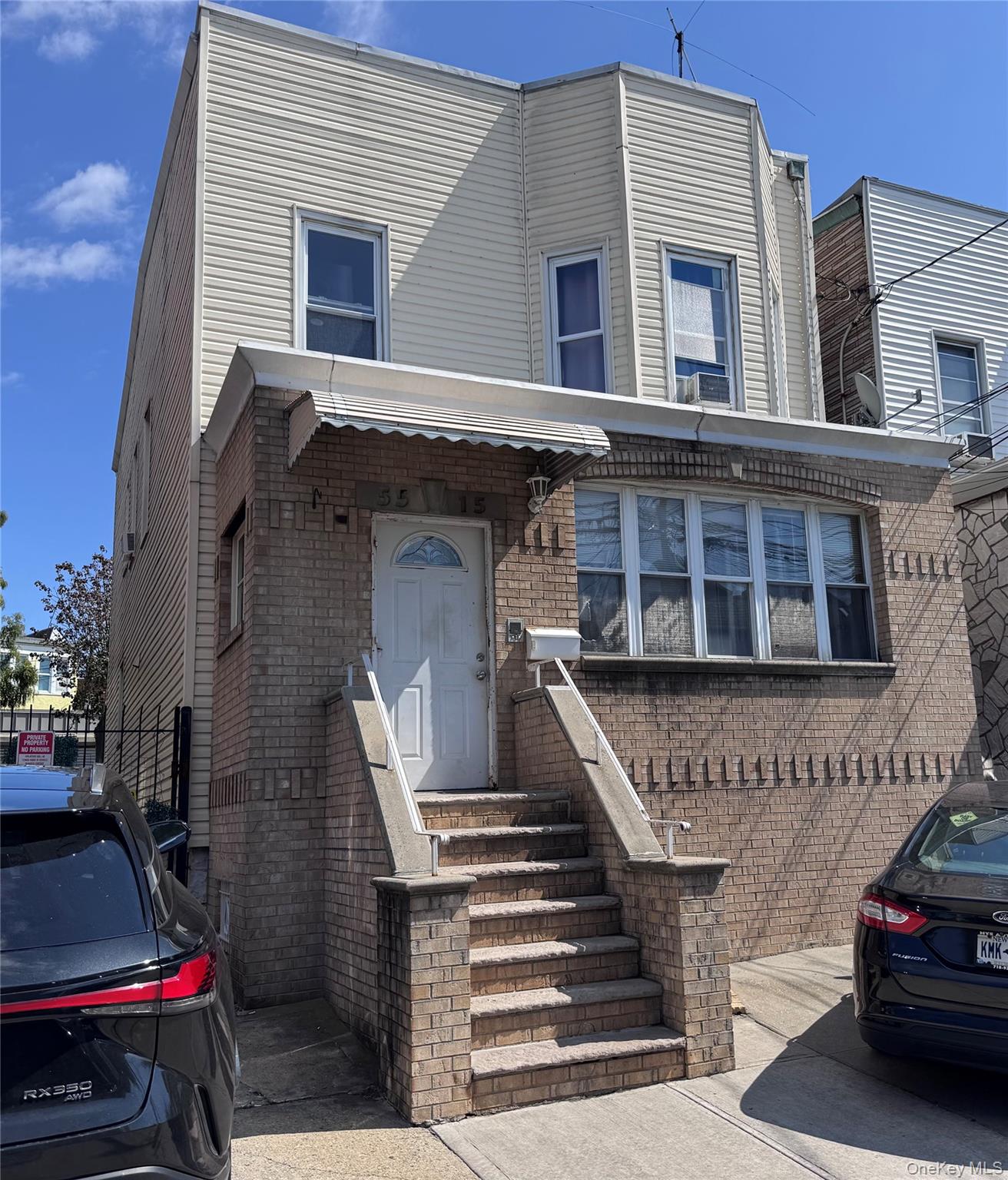 5515 69th Place, Maspeth, NY 11378