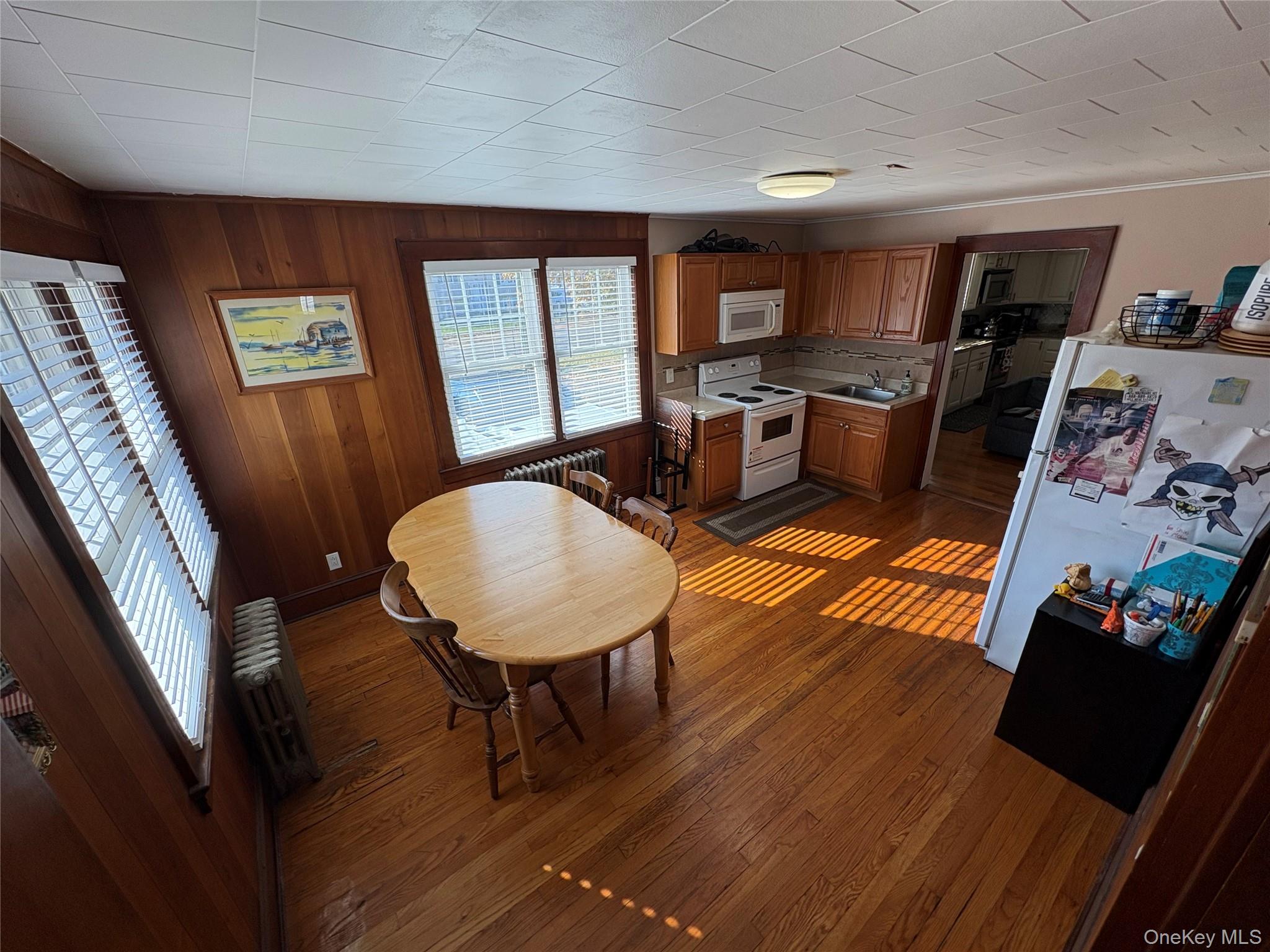 75 Brefni Street, Amityville, NY 11701