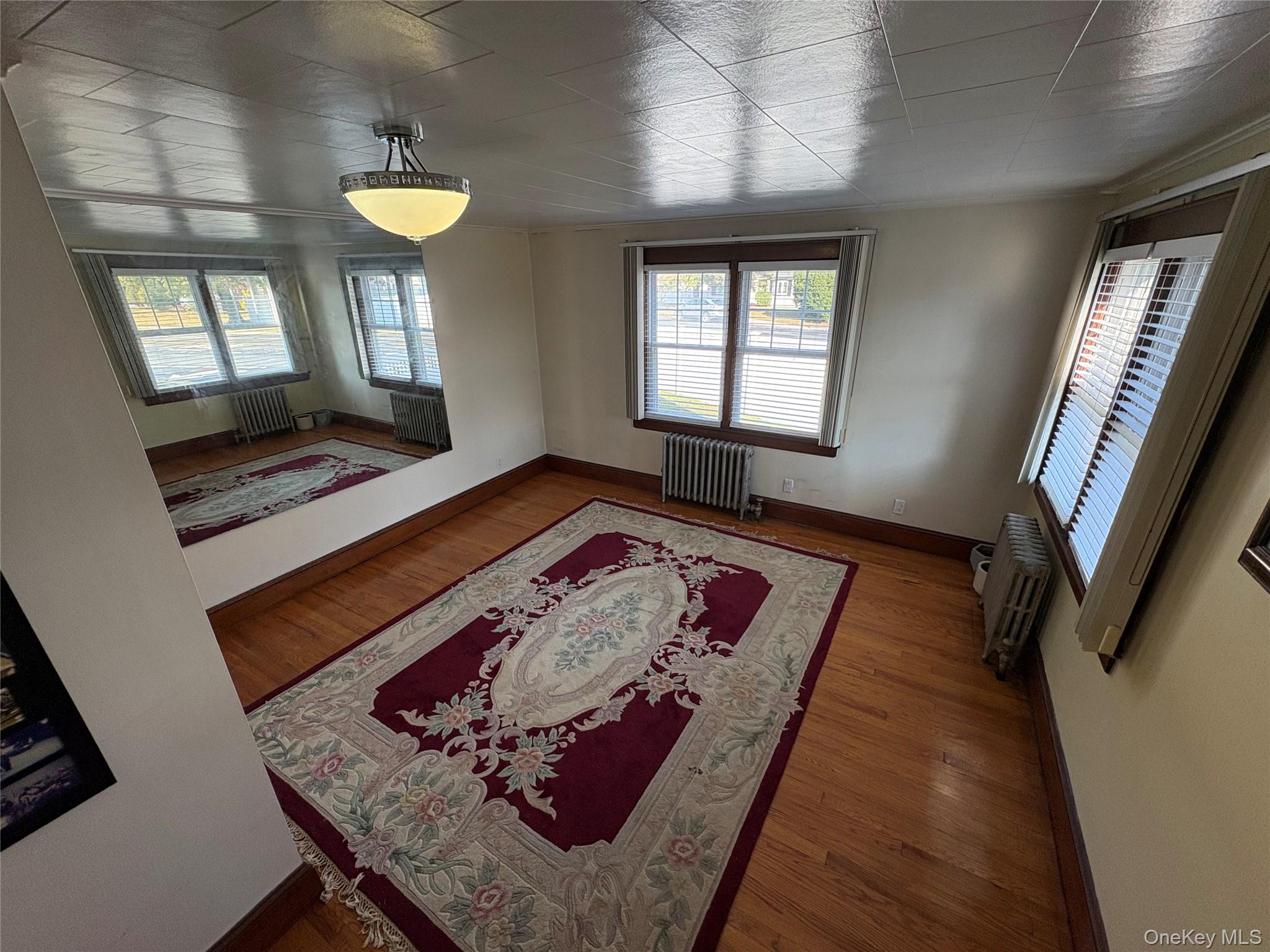 75 Brefni Street, Amityville, NY 11701