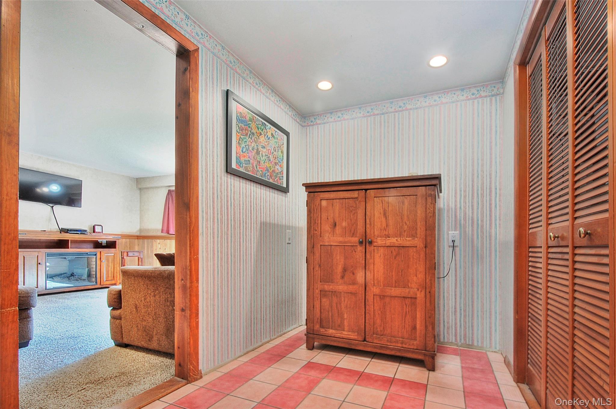 35 Guernsey Drive, New Windsor, NY 12553