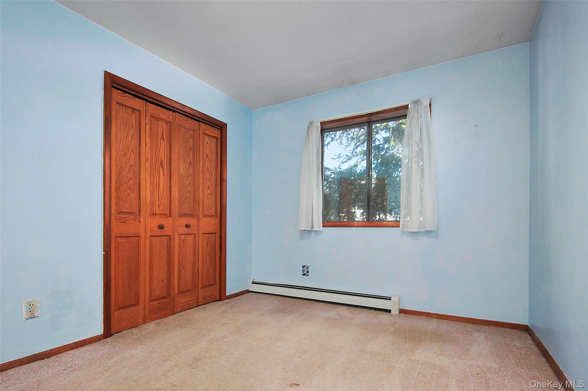 35 Guernsey Drive, New Windsor, NY 12553