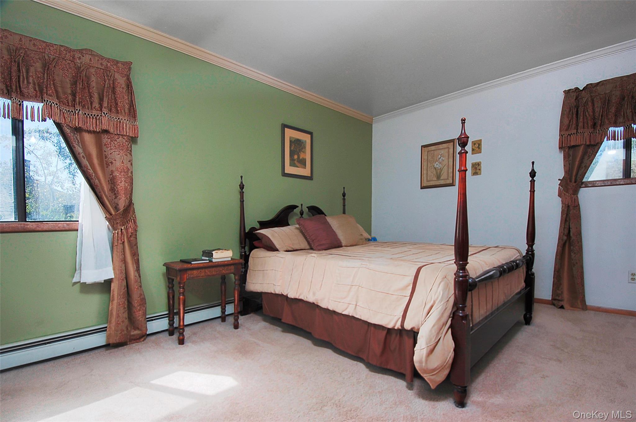 35 Guernsey Drive, New Windsor, NY 12553