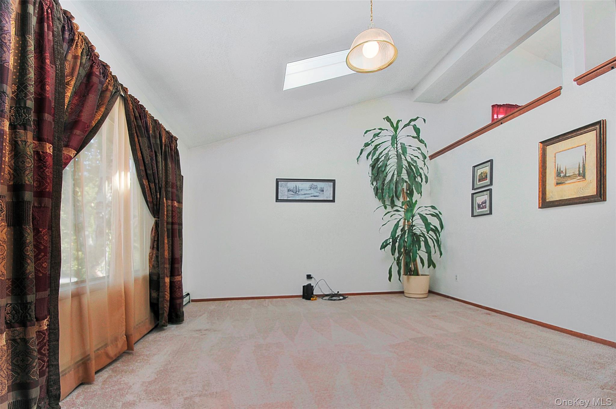 35 Guernsey Drive, New Windsor, NY 12553