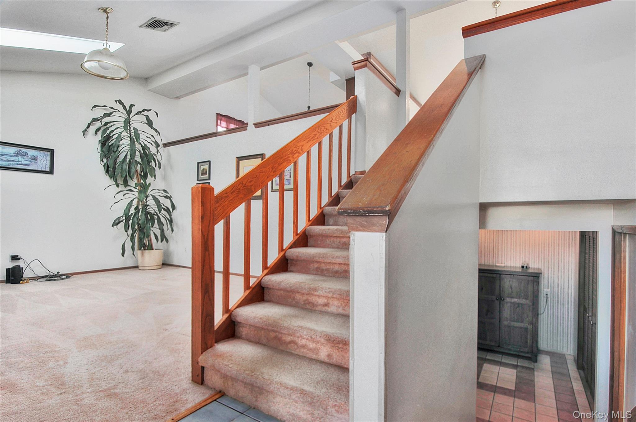 35 Guernsey Drive, New Windsor, NY 12553