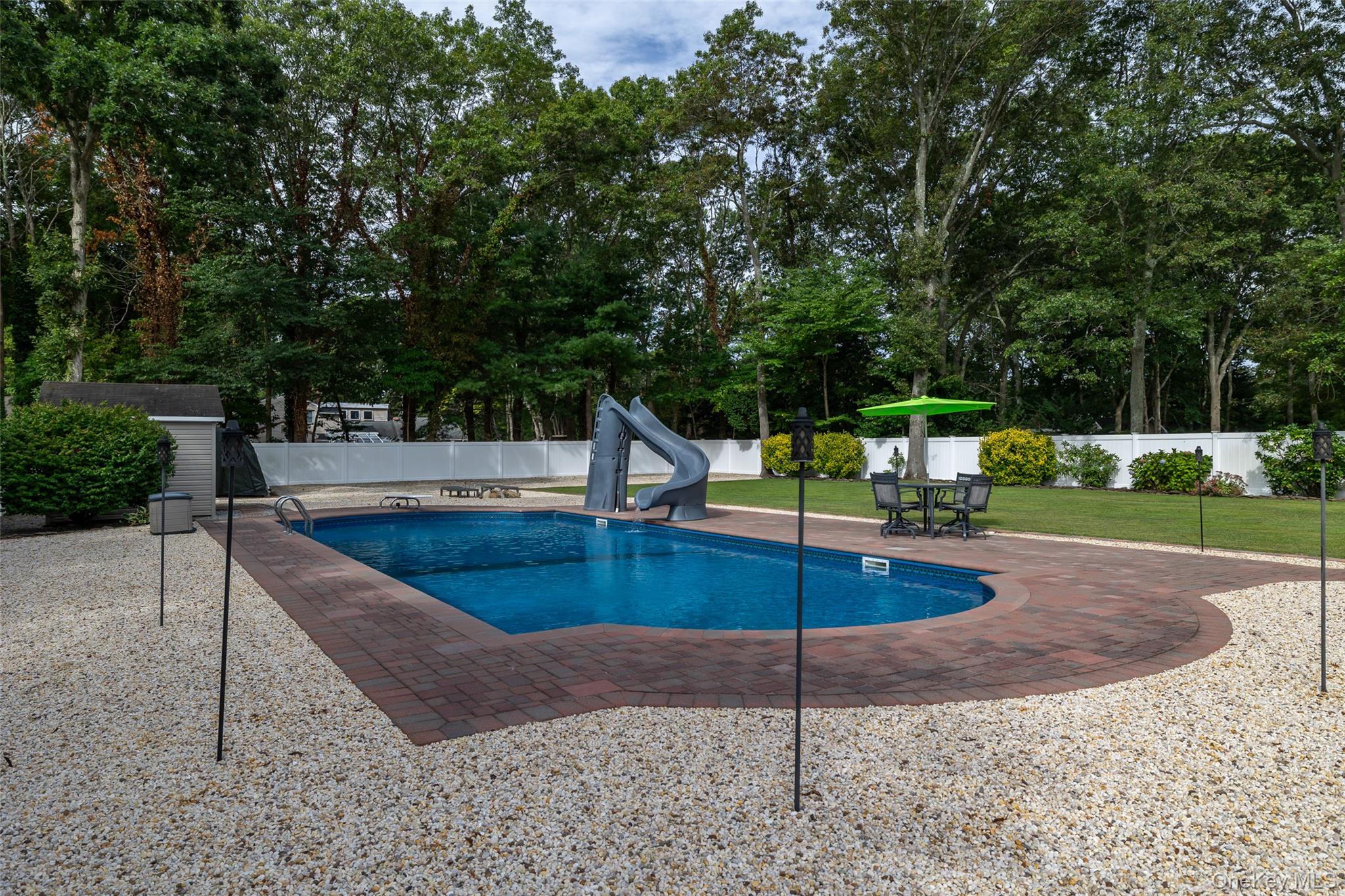 44 Juniper Avenue, Ronkonkoma, NY 11779