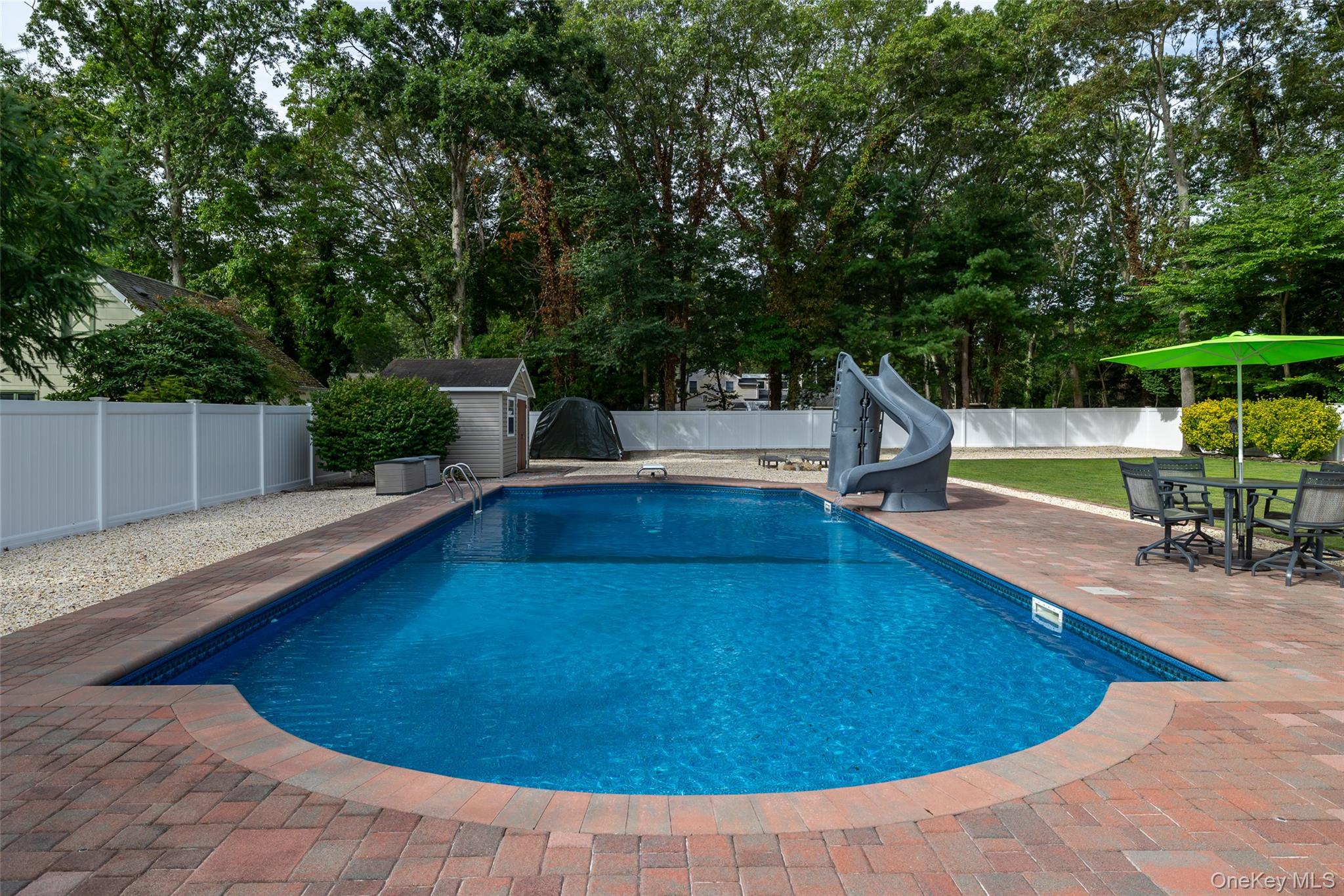 44 Juniper Avenue, Ronkonkoma, NY 11779