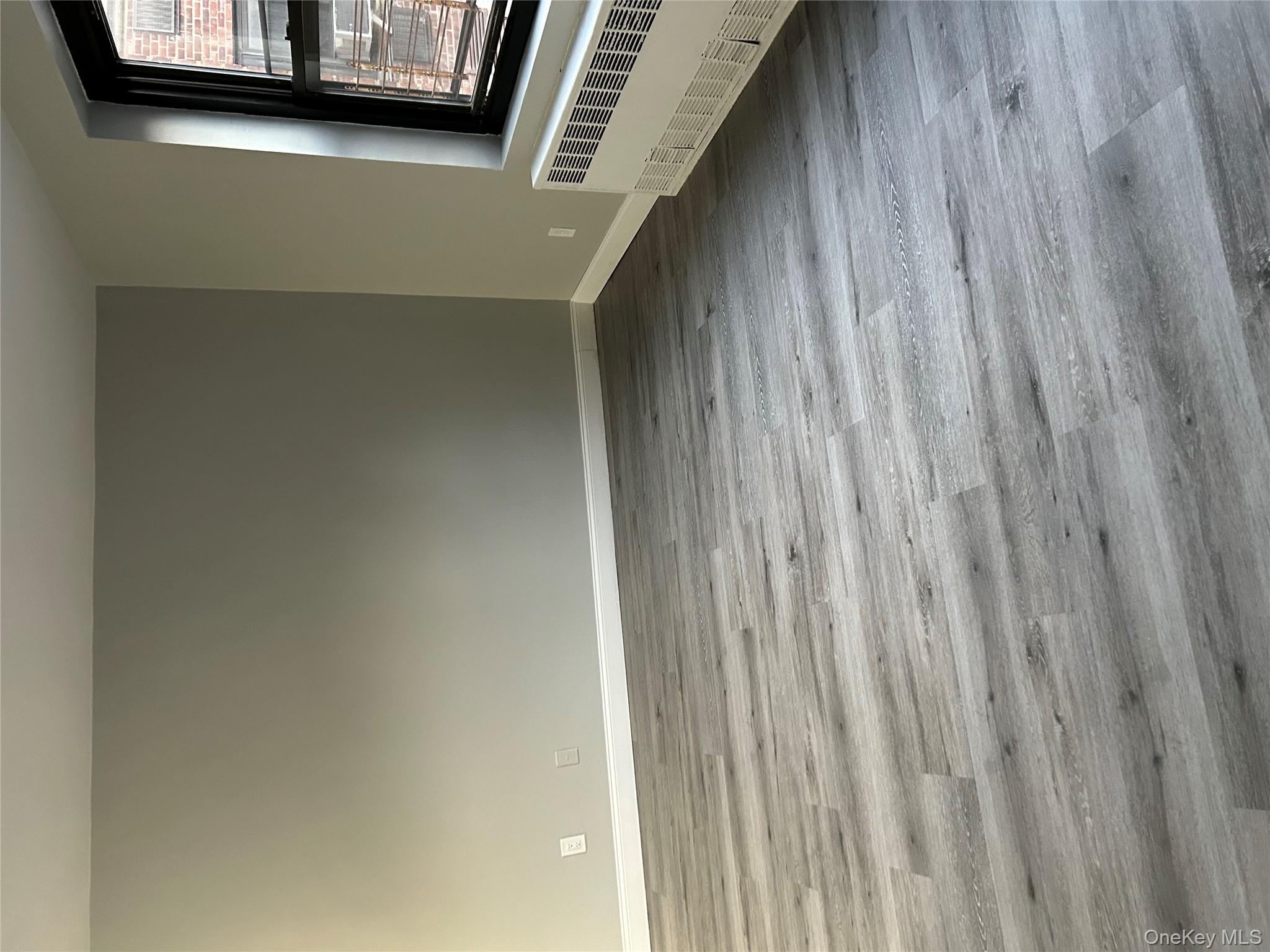 124 Smith Street # 1B, Freeport, NY 11520