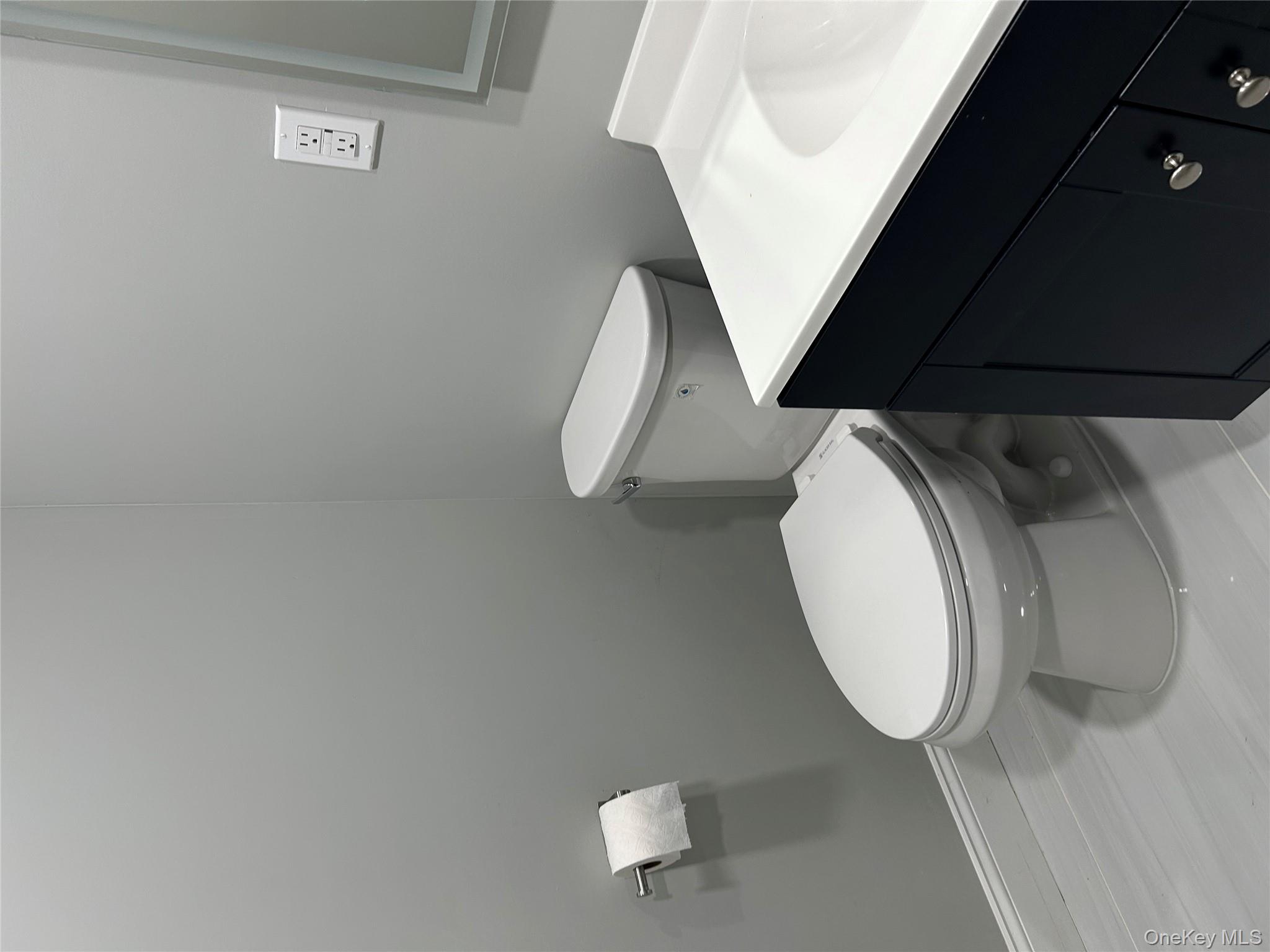 124 Smith Street # 1B, Freeport, NY 11520