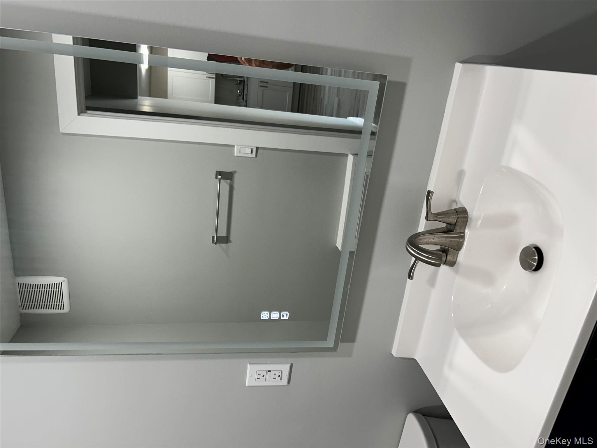 124 Smith Street # 1B, Freeport, NY 11520