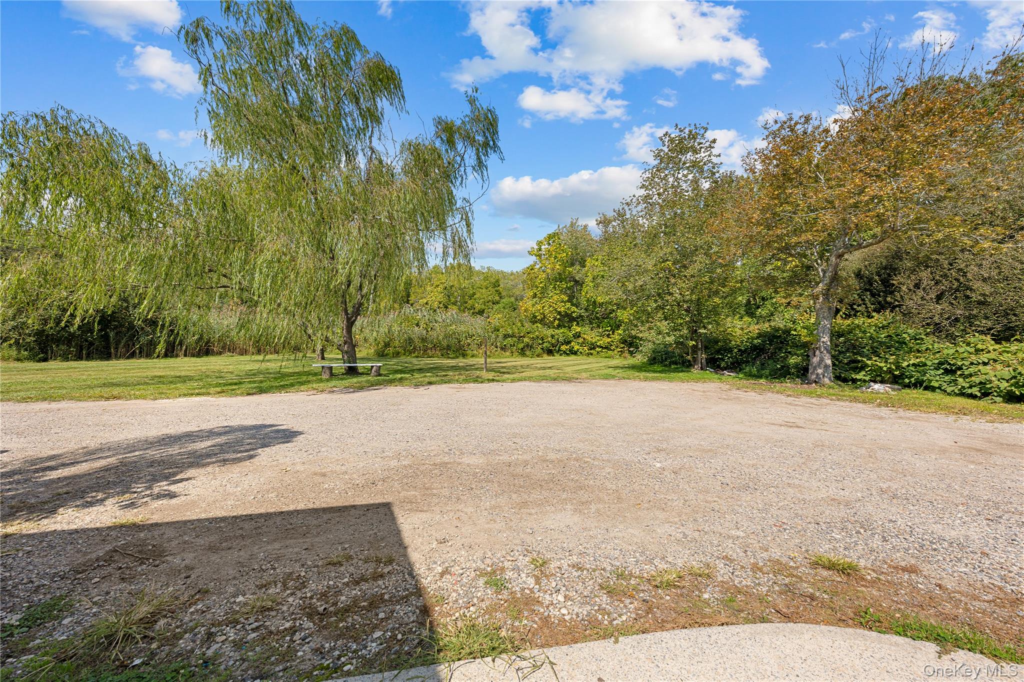 16 Edwards Avenue, Calverton, NY 11933