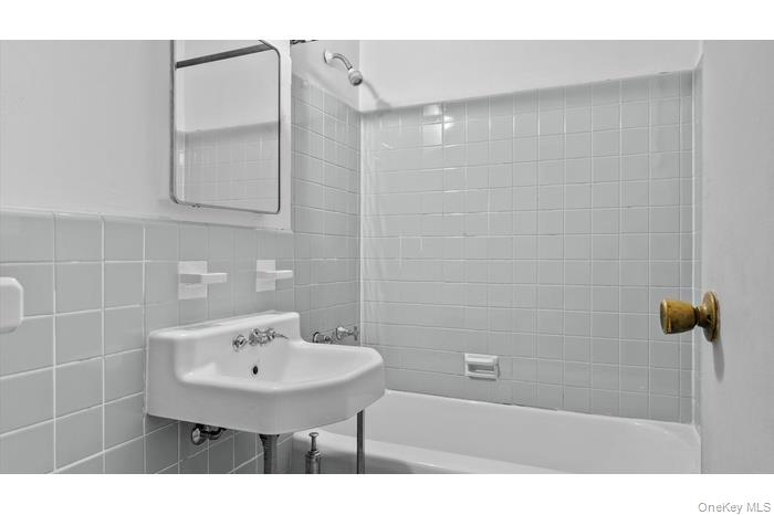 800 Grand Concourse # 1CN, Bronx, NY 10451