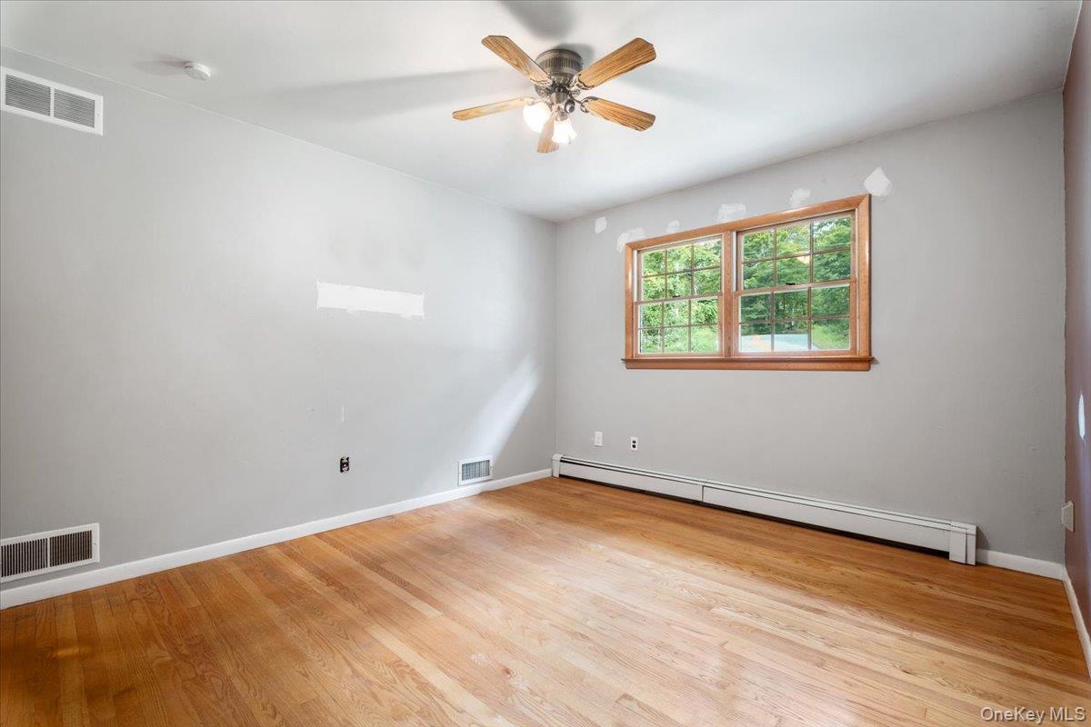 25 Park Drive, Putnam Valley, NY 10579