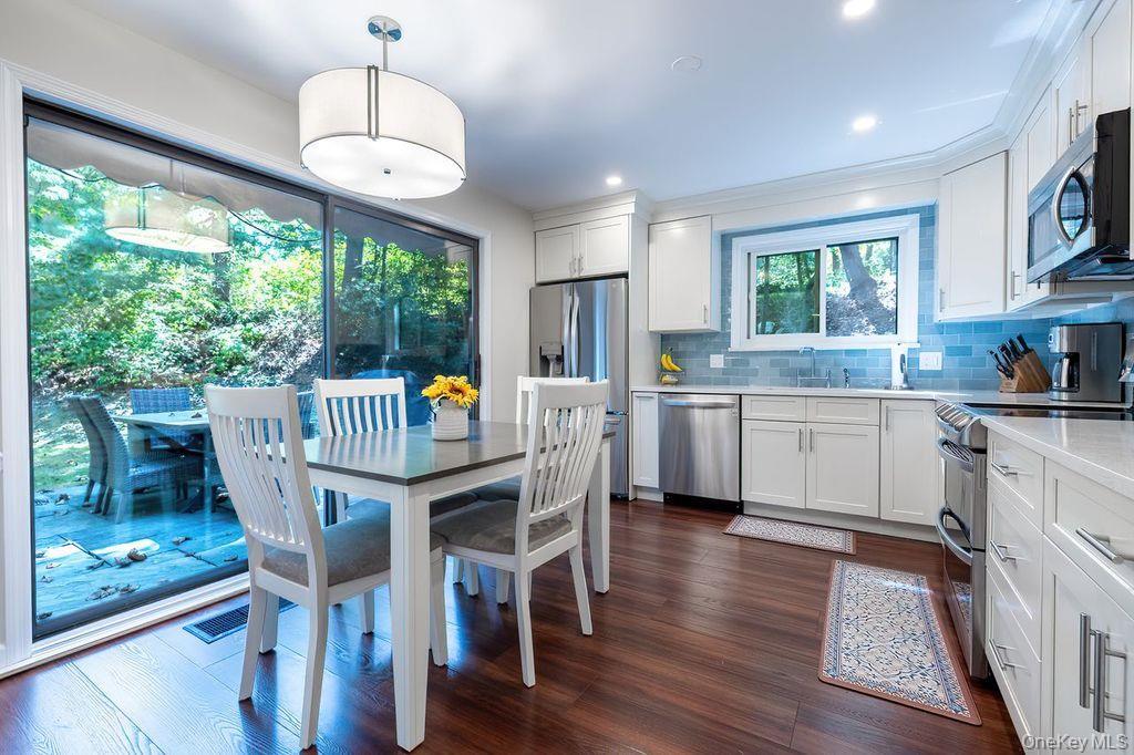 971 Heritage Hills # E, Somers, NY 10589