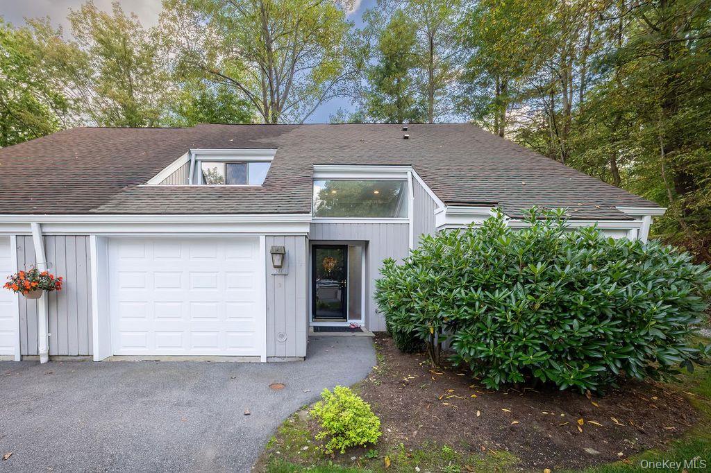 971 Heritage Hills # E, Somers, NY 10589