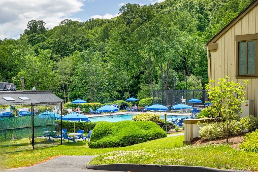 971 Heritage Hills # E, Somers, NY 10589