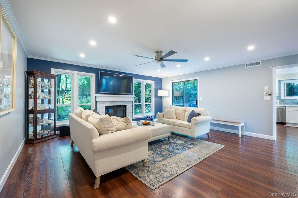 971 Heritage Hills # E, Somers, NY 10589