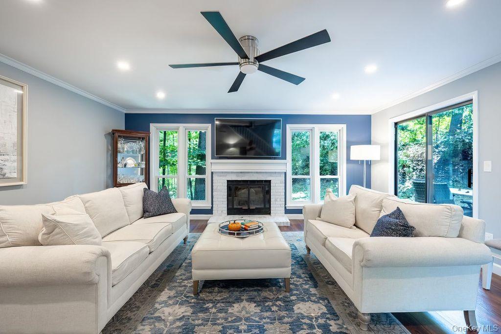 971 Heritage Hills # E, Somers, NY 10589