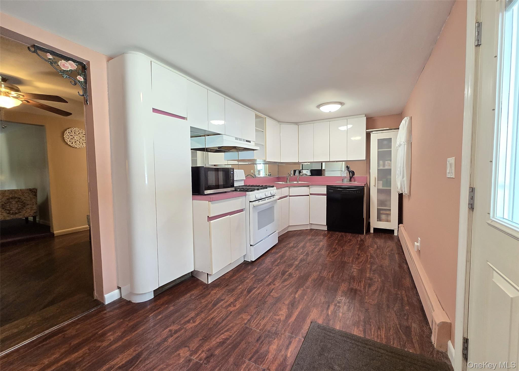 33 Thorne Street, Lake Ronkonkoma, NY 11779