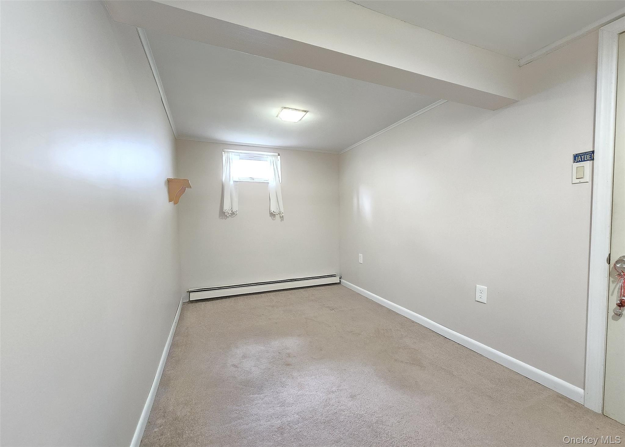 33 Thorne Street, Lake Ronkonkoma, NY 11779