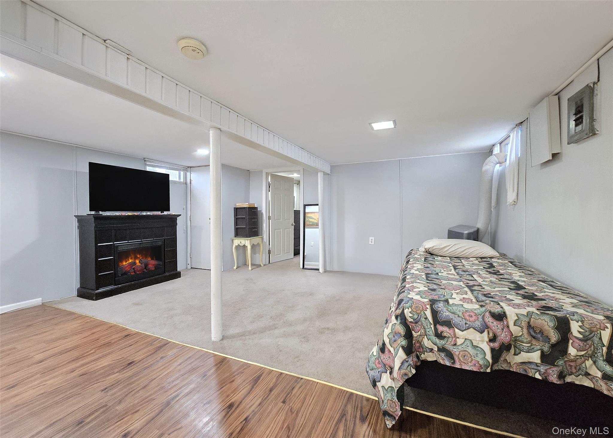 33 Thorne Street, Lake Ronkonkoma, NY 11779