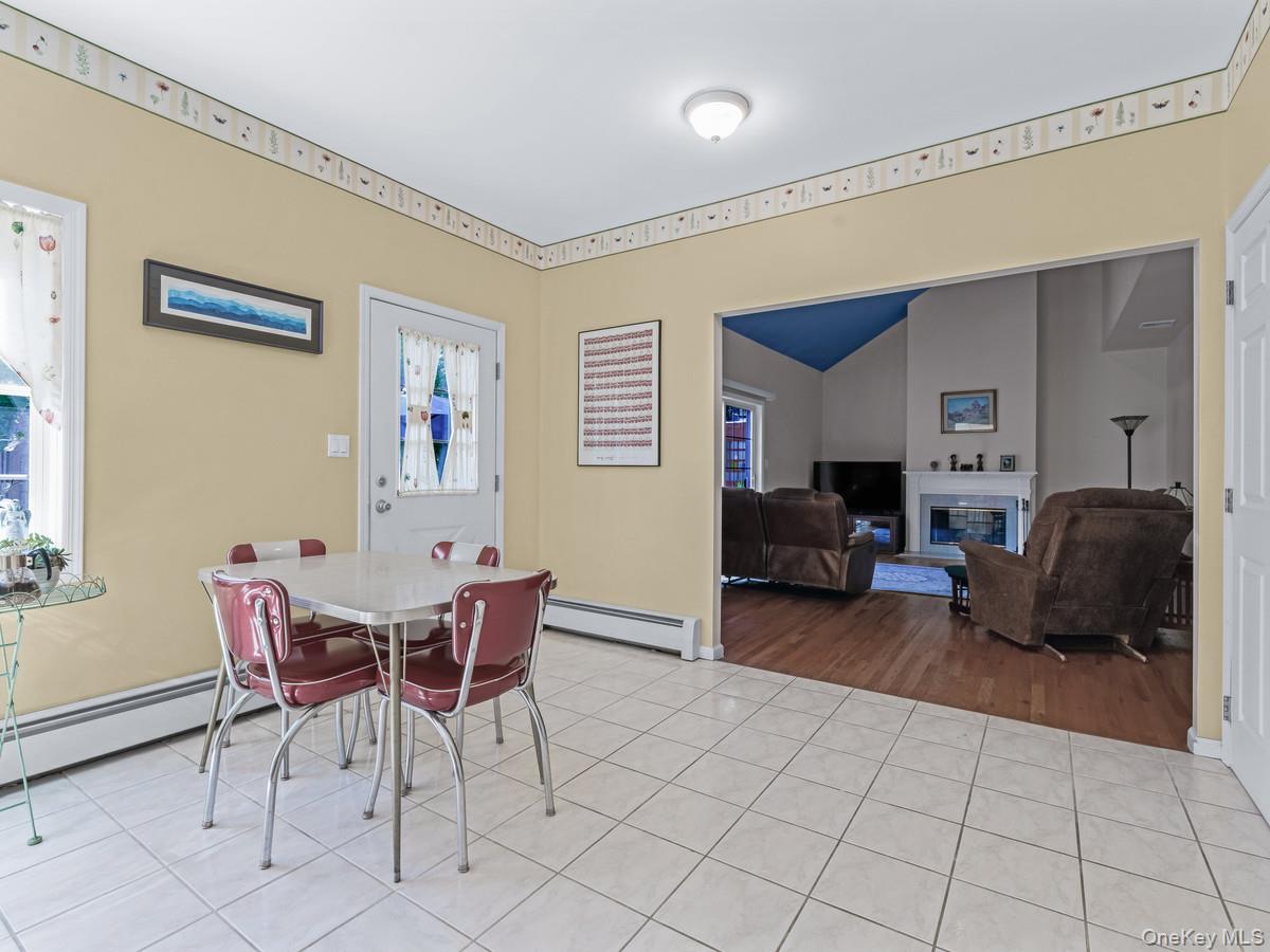 171 Glen Avenue, Sea Cliff, NY 11579