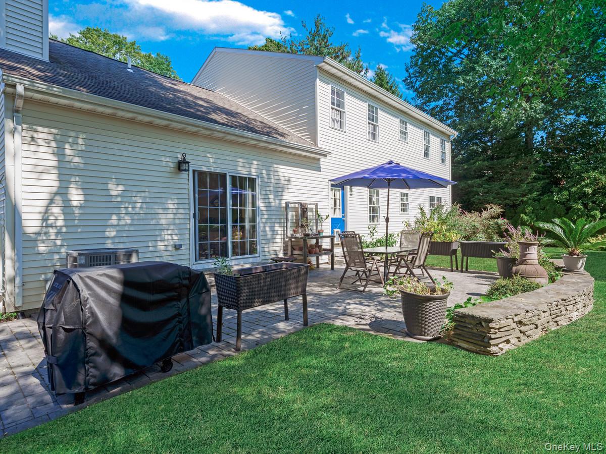 171 Glen Avenue, Sea Cliff, NY 11579