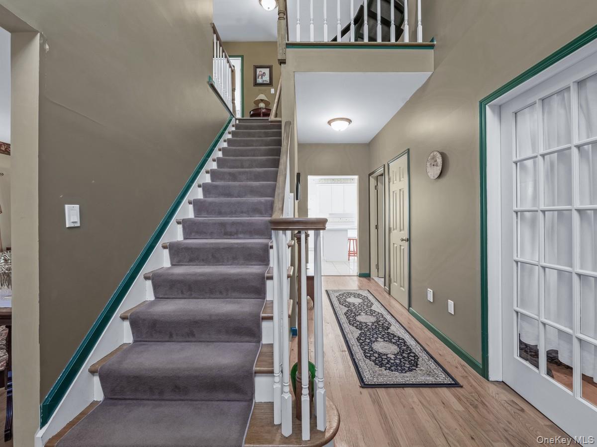 171 Glen Avenue, Sea Cliff, NY 11579