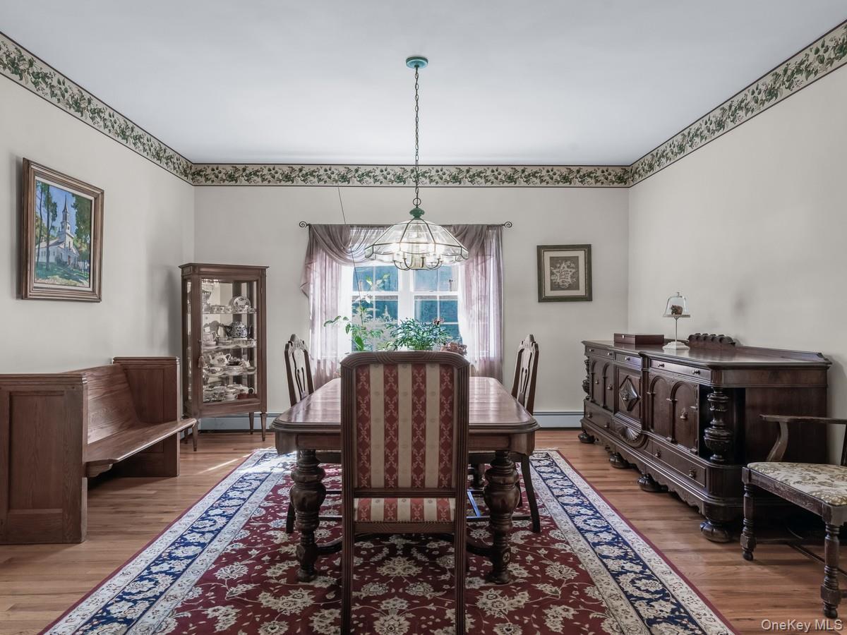 171 Glen Avenue, Sea Cliff, NY 11579