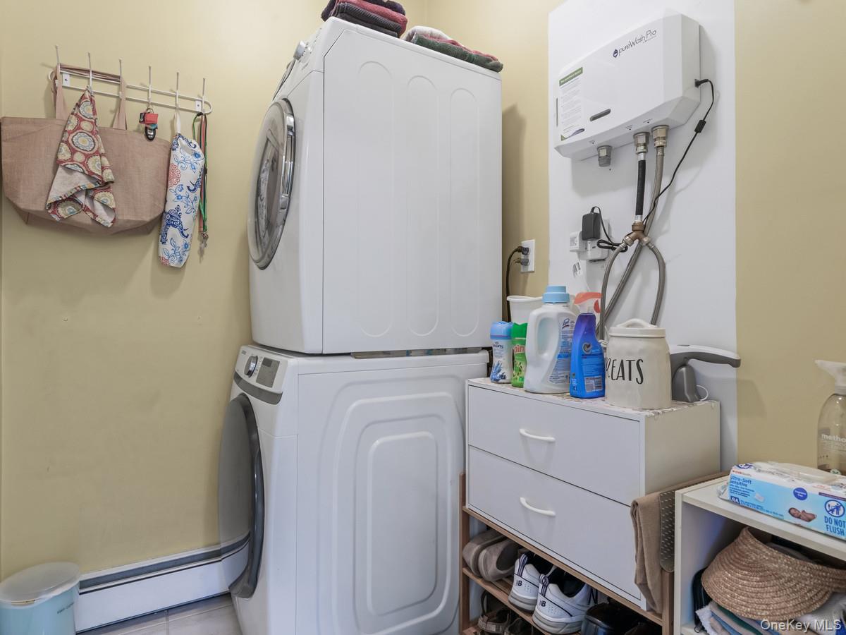 171 Glen Avenue, Sea Cliff, NY 11579