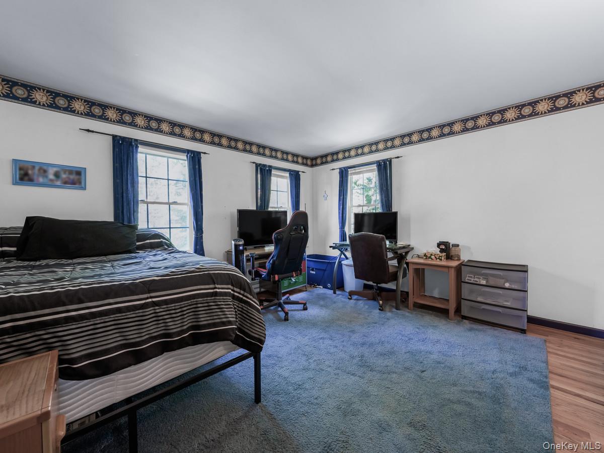 171 Glen Avenue, Sea Cliff, NY 11579