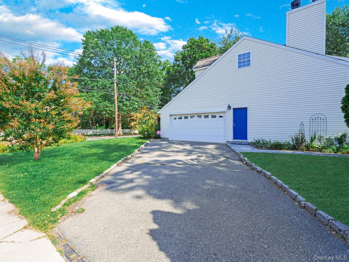 171 Glen Avenue, Sea Cliff, NY 11579