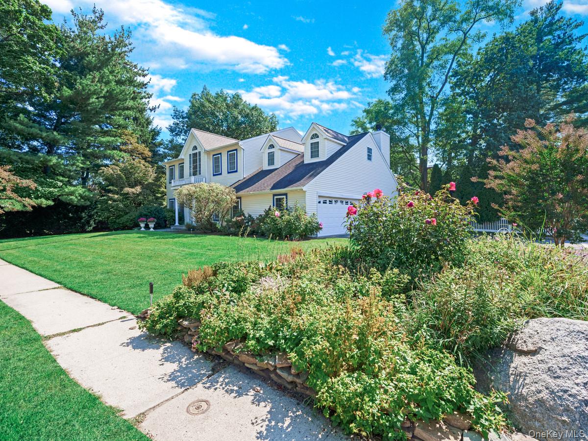 171 Glen Avenue, Sea Cliff, NY 11579