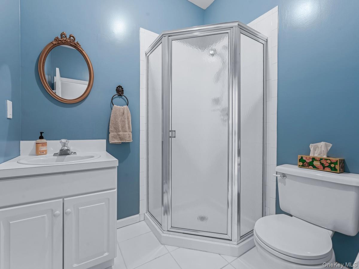 171 Glen Avenue, Sea Cliff, NY 11579