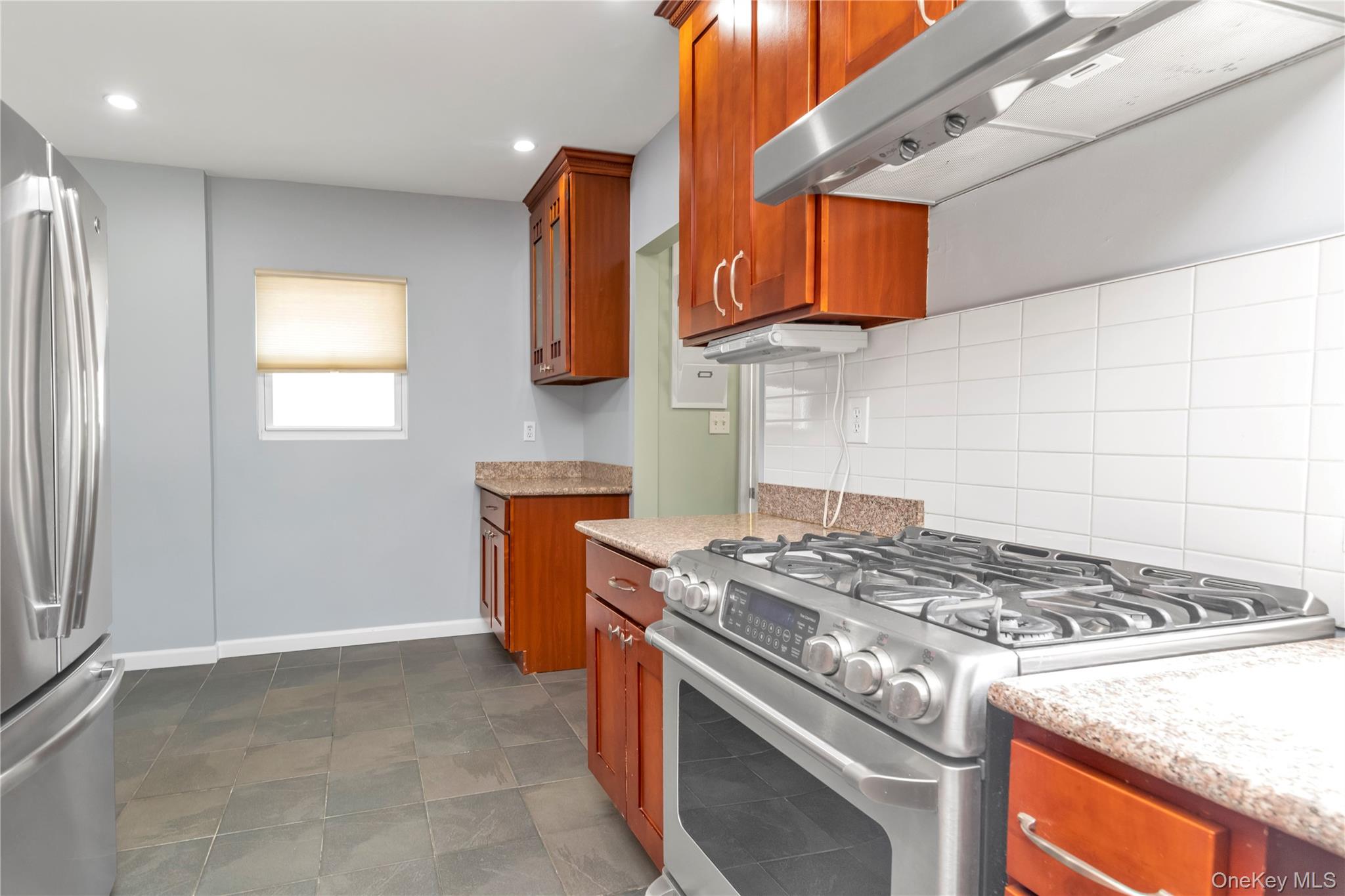 24432 90th Avenue, Bellerose, NY 11426