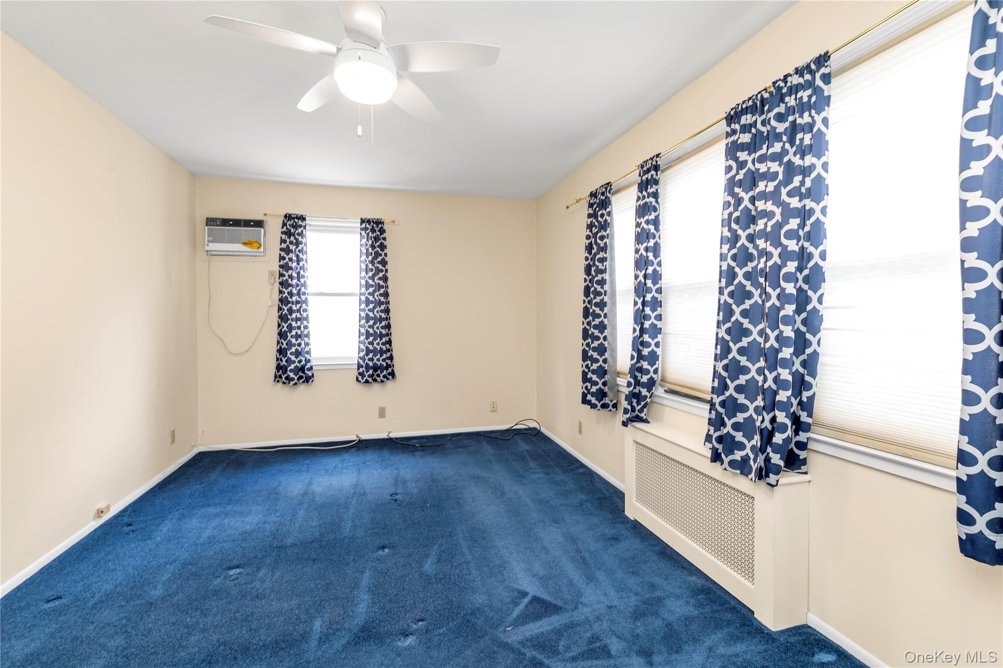 24432 90th Avenue, Bellerose, NY 11426