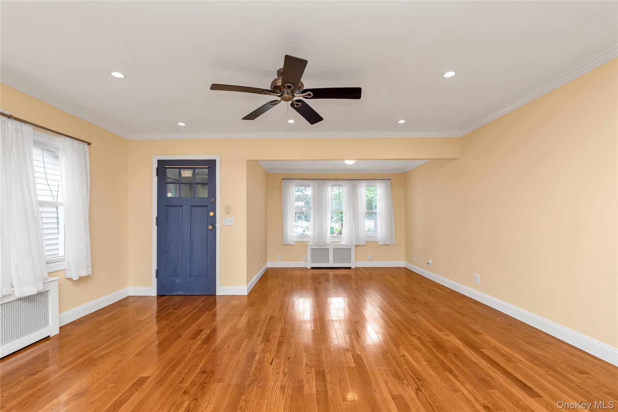 24432 90th Avenue, Bellerose, NY 11426