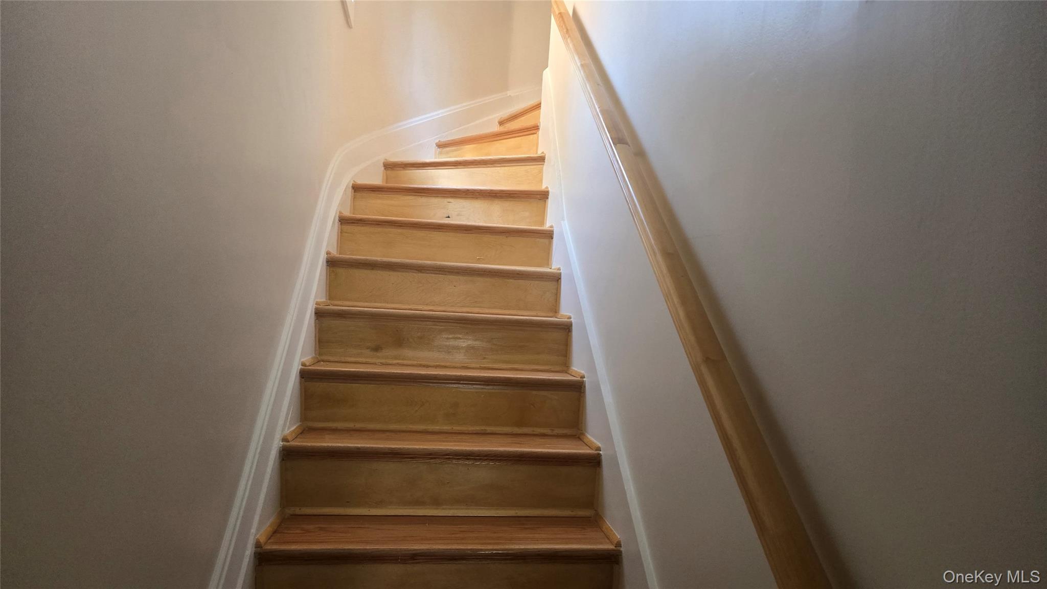 48 S Clinton Street # 2, Poughkeepsie, NY 12601