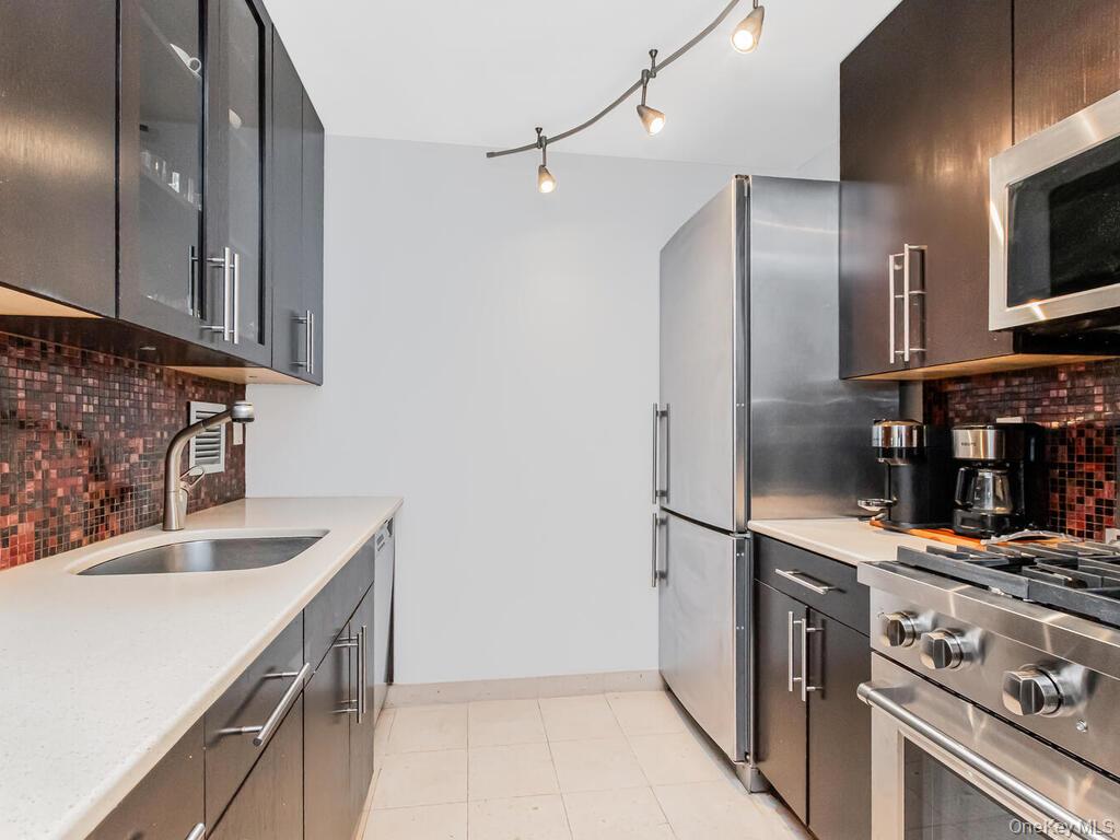 2287 Johnson Avenue # 10C, Bronx, NY 10463