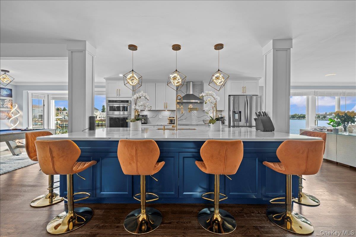 4072 Darby Lane, Seaford, NY 11783