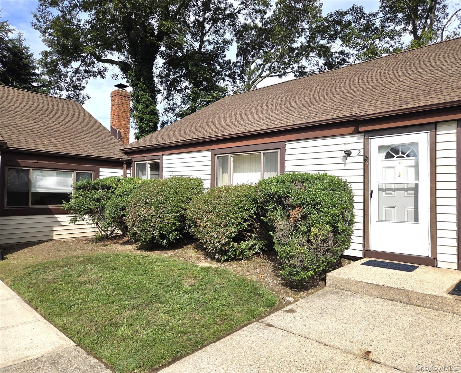 2 Monet Court # 2, Middle Island, NY 11953