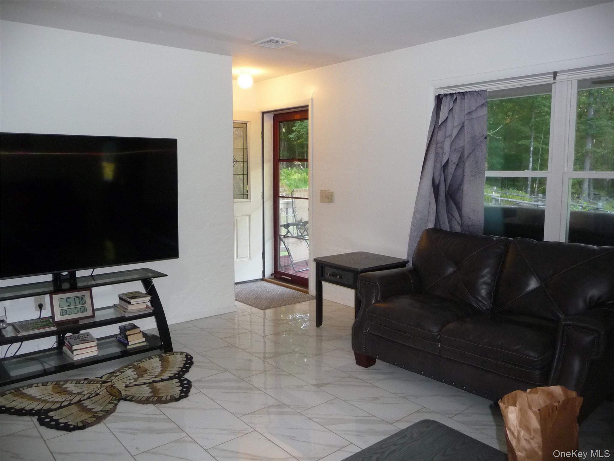 173 Franke Road, Huguenot, NY 12746