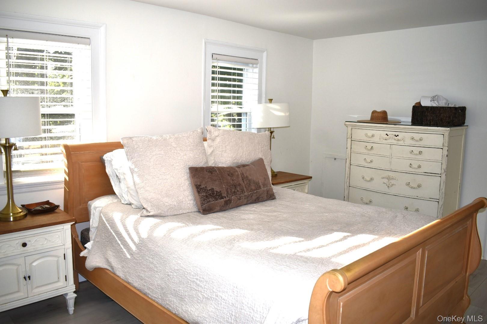 176 Richmond Avenue, Amityville, NY 11701