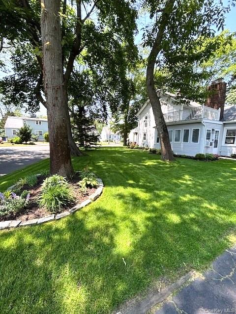 176 Richmond Avenue, Amityville, NY 11701