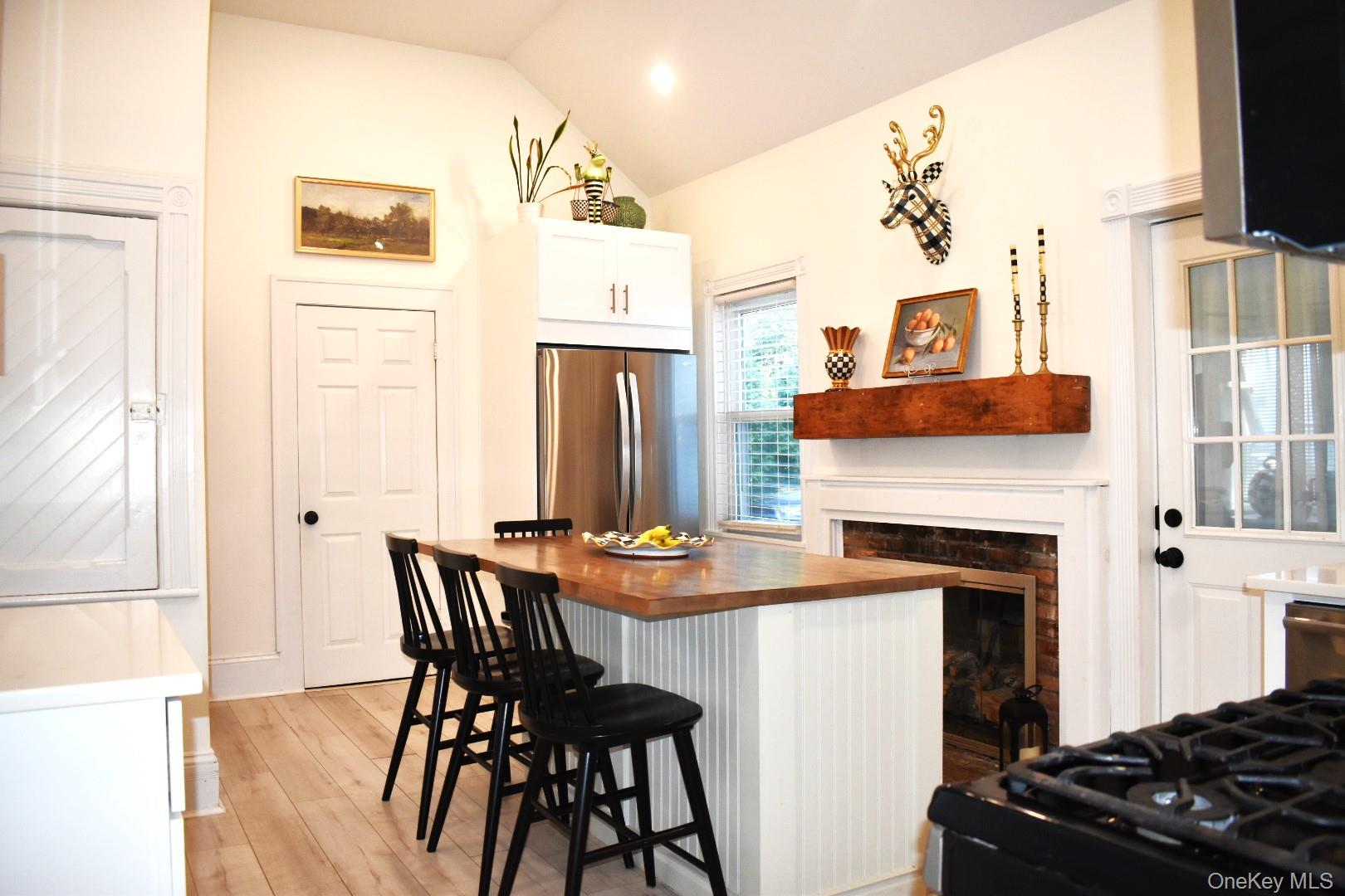 176 Richmond Avenue, Amityville, NY 11701