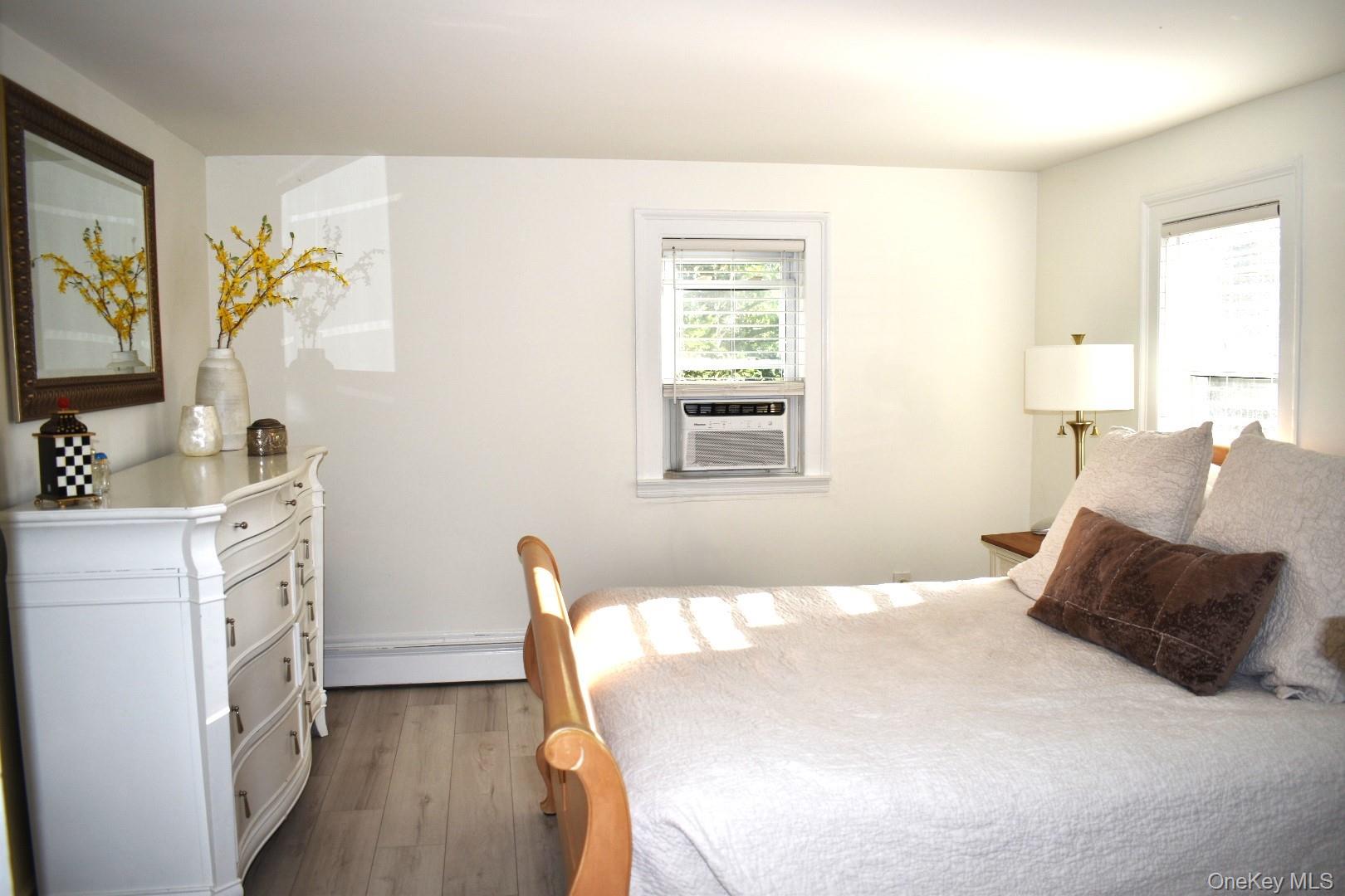 176 Richmond Avenue, Amityville, NY 11701