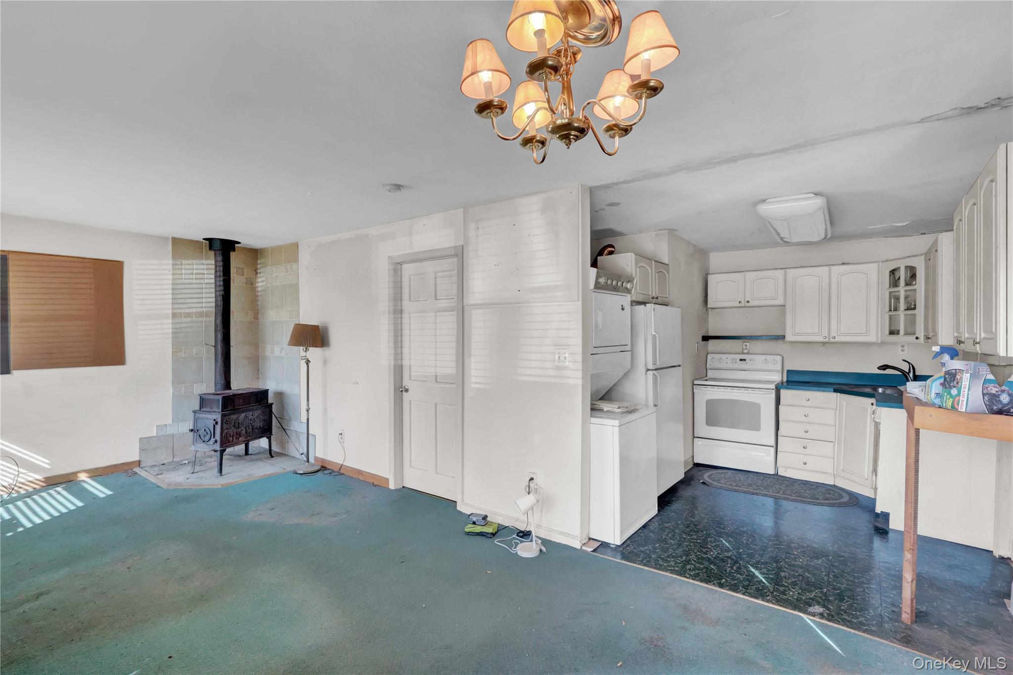 23 Furman Lane, Patchogue, NY 11772